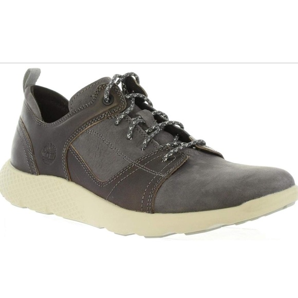 Timberland Men’s FLYROAM Leather Sneakers - Picture 1 of 8
